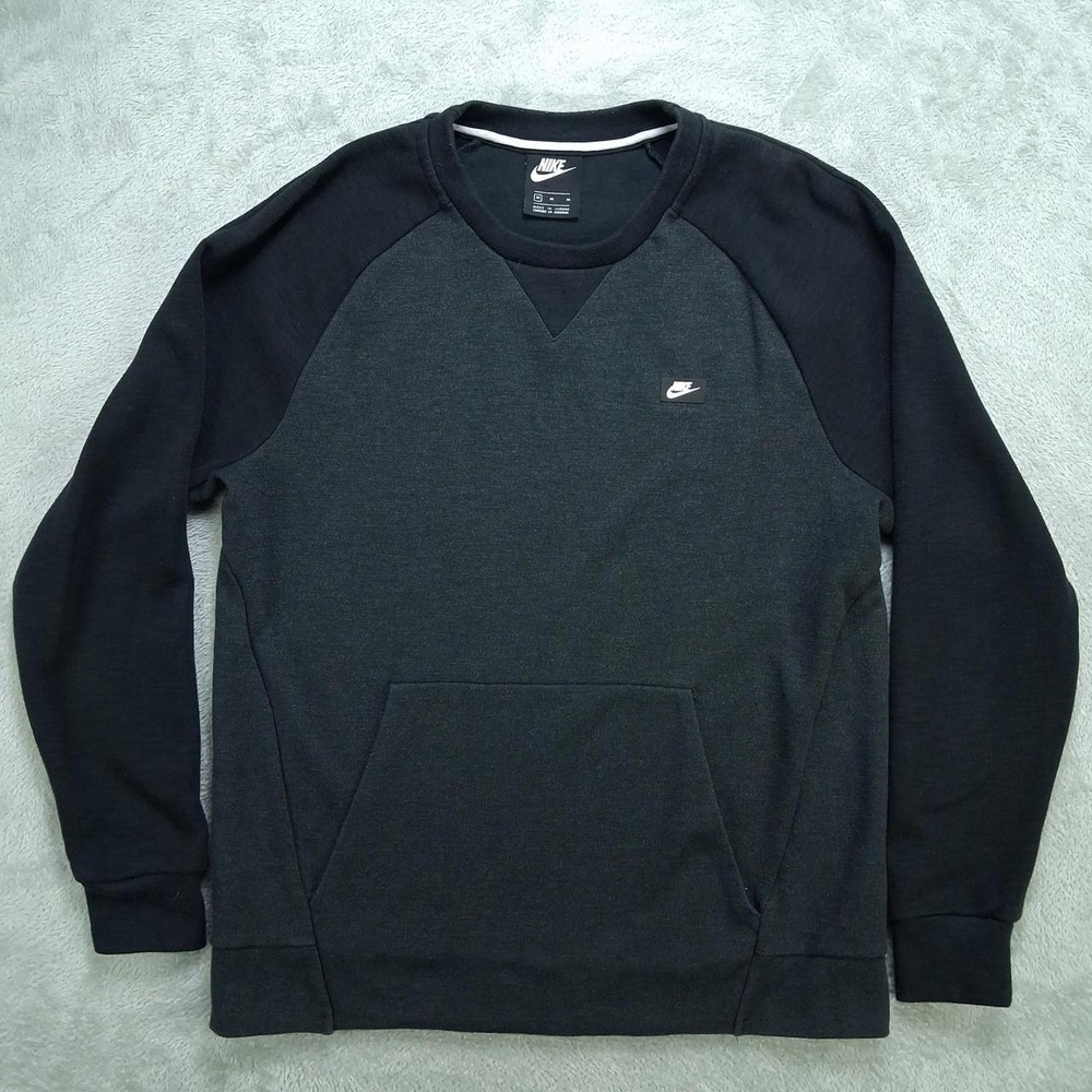 Nike Mens Medium Black Charcoal Crewneck Sweatshirt Kangaroo Pocket Swoosh